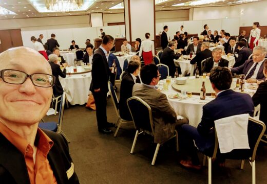 北海道LIXIL販売店会様総会講演会で講師を務めました
