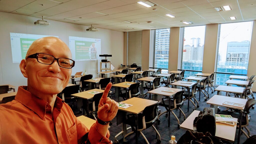 日本フラボノイド研究会様のご主催により、アサヒビール株式会社 近畿圏統括本部会議室にて、講演会「薬局薬店の未来をひらく!ChatGPT活用入門~かんたん売上アップ・集客・業務改善をまるごとAIでサポート~」が開催されました。講師は私、酒井とし夫が務めさせていただきました。