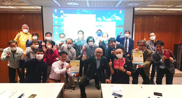 【営業 講演】をお探しの担当者必見。累計1,000回以上の登壇実績、リピート率7割超を誇る人気講師「酒井とし夫」をご紹介。ビジネス心理学とNLPを応用した「売れる営業」の極意で、組織の売上アップとモチベーション向上を実現します。