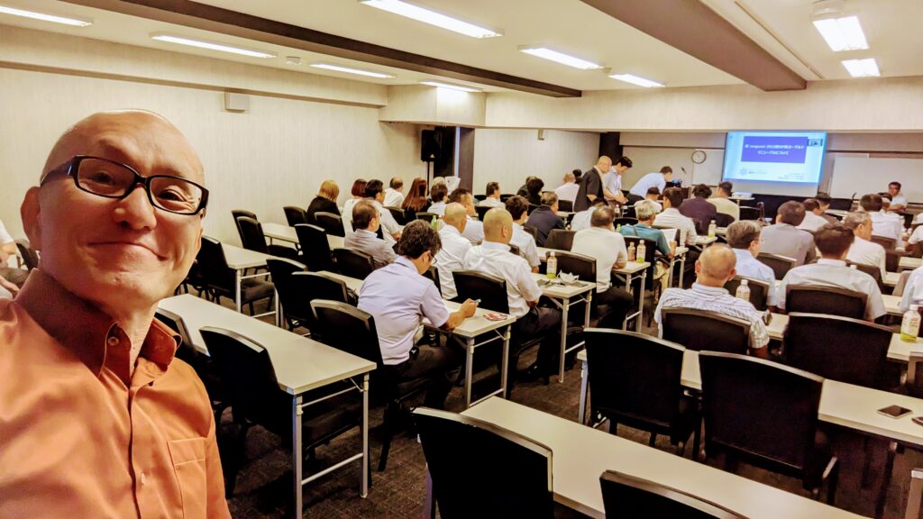 大阪で人気講師をお探しですか？累計登壇1,000回超、リピート率7割を誇る酒井とし夫講演会講師をご紹介。ビジネス心理学や最新AI（ChatGPT）活用など、大阪の企業・団体に選ばれる実践的な講演テーマと実績を徹底解説します。