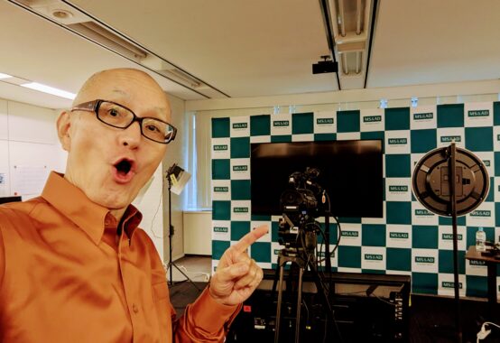 2025年11月27日・28日、三井住友海上あいおい生命保険株式会社法人・団体マーケット推進部様のご依頼で、心理術と営業心理術の動画研修を収録しました。関係者の皆様への感謝とともに、収録の内容と学びをまとめています。