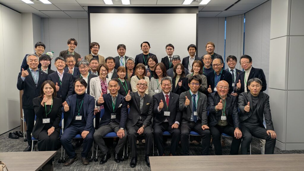 講演会の講師依頼なら実績1,000回超の酒井とし夫へ。ビジネス心理学、AI活用、営業スキルなど多角的なテーマで聴衆を魅了。リピート率7割超、LIXILやパナソニックなど大手企業の実績多数。「外さない」講演会を実現します。