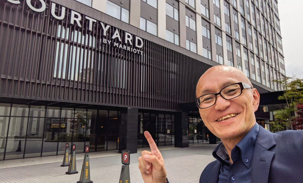 酒井とし夫が東海光学(株)様主催の講演会の講師を務めました。会場のコートヤード・バイ・マリオット名古屋の写真です。